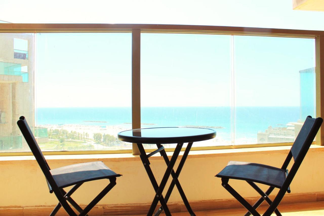 Beach Suite Israel- Best View, Gym, Massage Chair, Low Fee For Off-Site Indoor Pool Spa ביץ סוייט ישראל- נוף ים מאלף, כיסא מסאז, חדר כושר, אפשרות לבריכה מקורה, וספא בתשלום ממש מוזל Ашкелон Екстер'єр фото