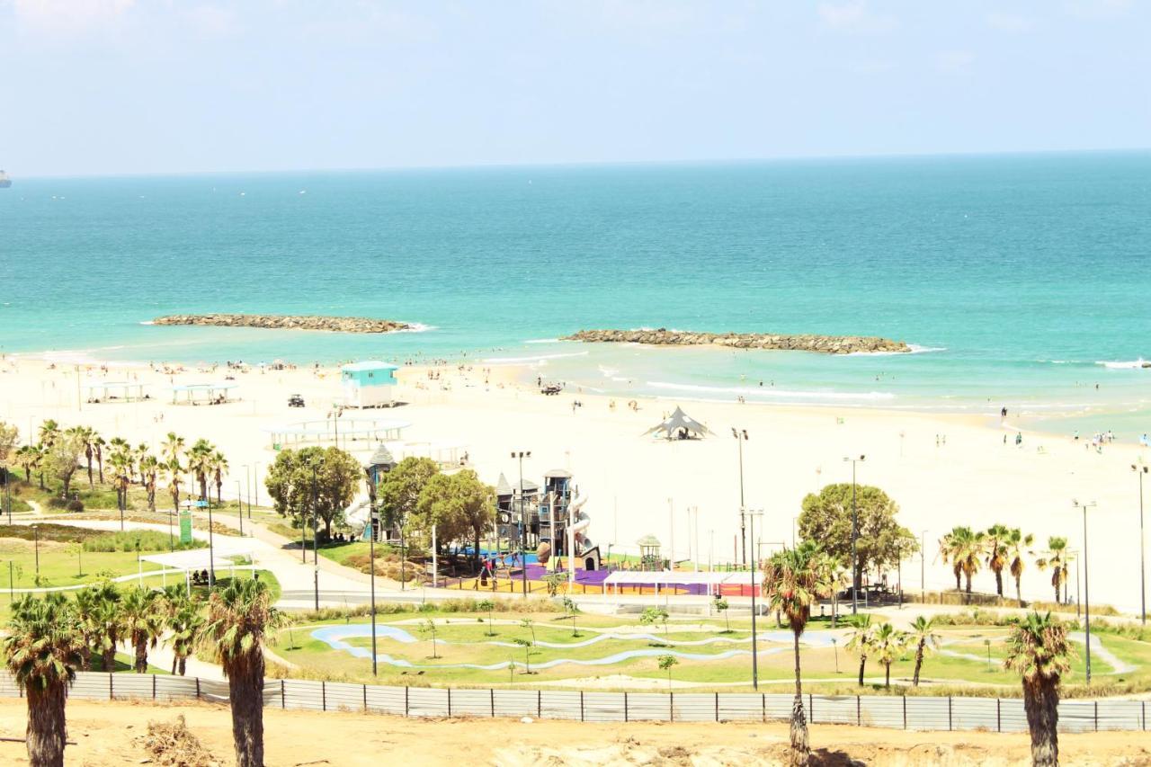 Beach Suite Israel- Best View, Gym, Massage Chair, Low Fee For Off-Site Indoor Pool Spa ביץ סוייט ישראל- נוף ים מאלף, כיסא מסאז, חדר כושר, אפשרות לבריכה מקורה, וספא בתשלום ממש מוזל Ашкелон Екстер'єр фото
